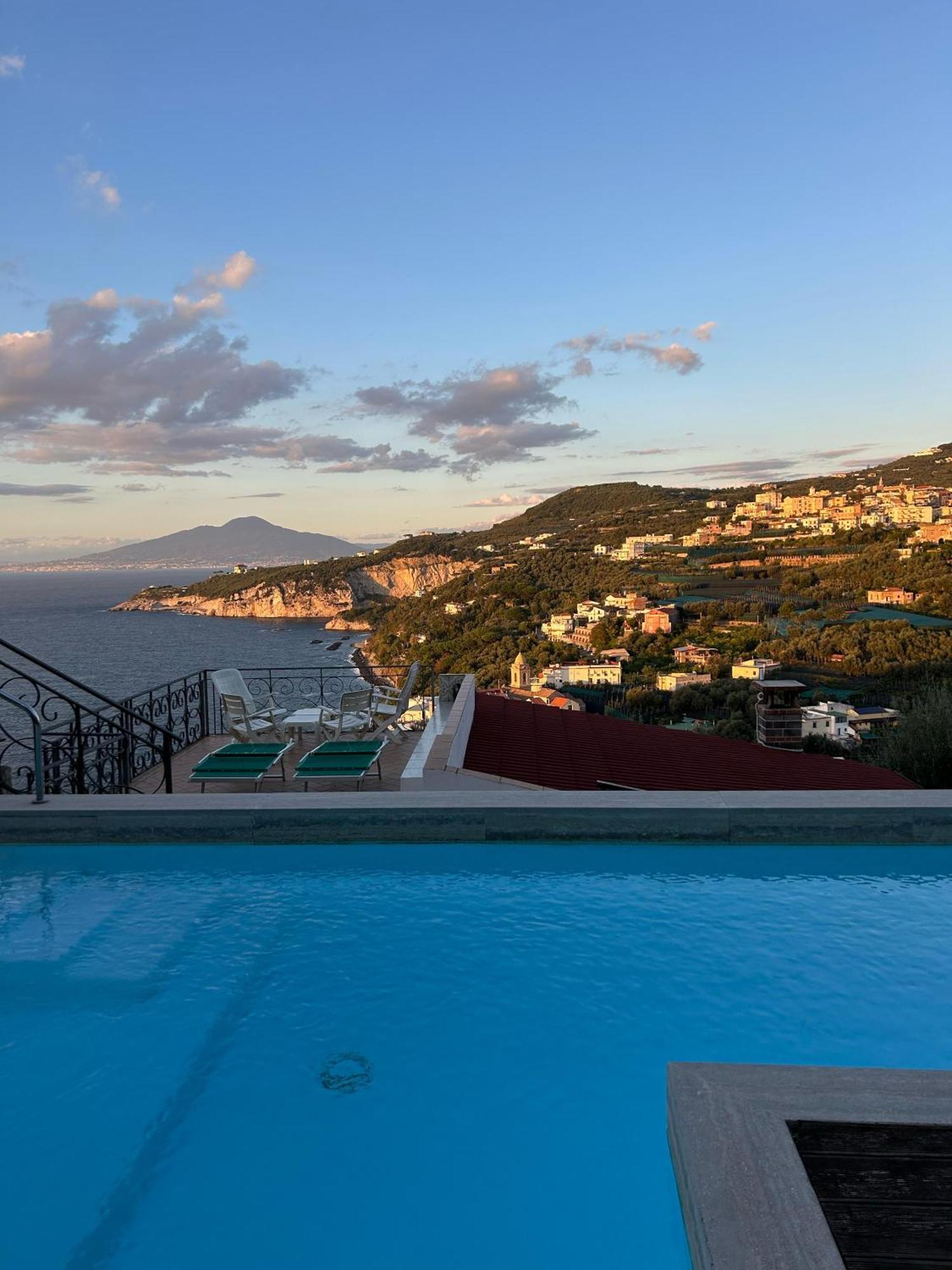 La Fenice -White House- Homeinsorrento- Massa Lubrense Esterno foto